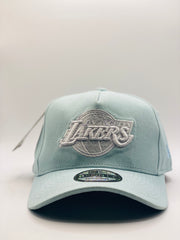 LA Lakers Precision 9FORTY A-Frame Snapback (womens)3.3